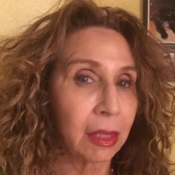 Meet your Posher, Lily - Picture 1 of 1